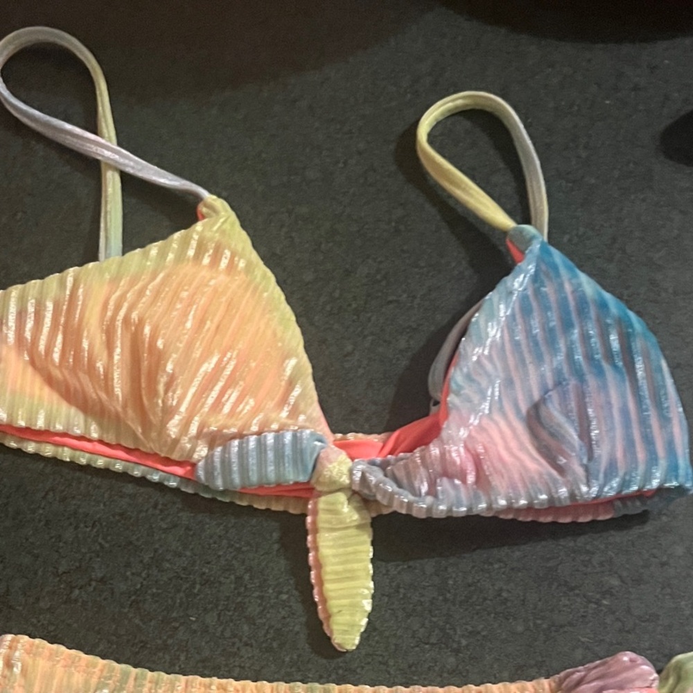 Dippin' Daisy's Multicolor Bikini Set — NWT - Picture 3 of 8